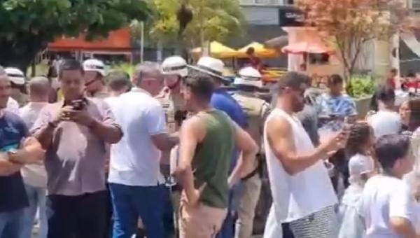POLICIAIS DETERMINAM ENCERRAMENTO DA FESTA DA LAVAGEM DA CATEDRAL DE SÃO SEBASTIÃO EM ILHÉUS