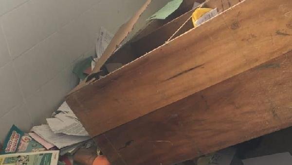 ESCOLA MUNICIPAL PROFESSOR PAULO FREIRE É ALVO DE VANDALISMO EM ILHÉUS 