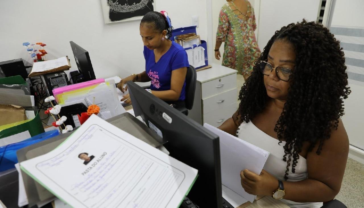ESTUDANTES DA REDE ESTADUAL DE ENSINO DA BAHIA PODEM RENOVAR MATRÍCULA A PARTIR DE SEGUNDA-FEIRA (17)
