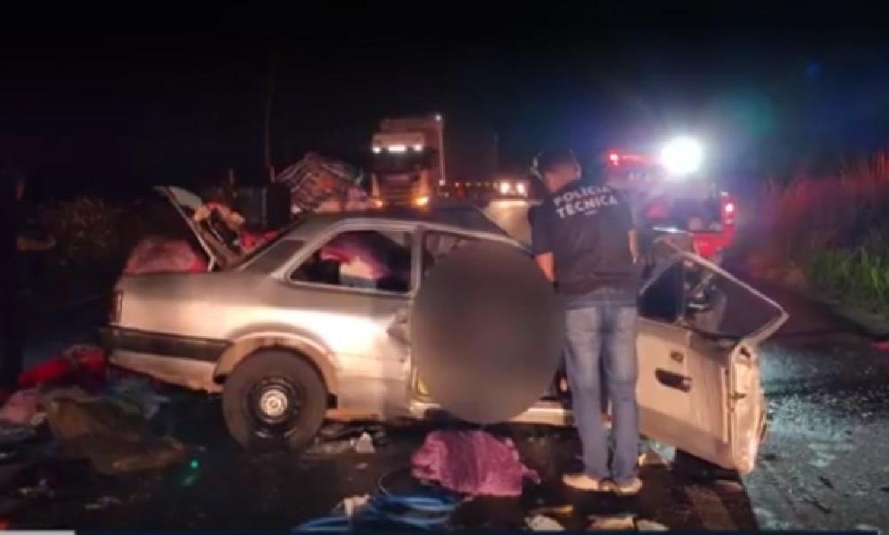 HOMEM MORRE EM ACIDENTE NA BR-101 HOMEM MORRE EM ACIDENTE NA BR-101