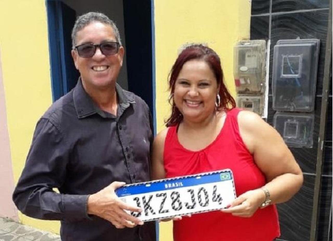ILHEENSES JÁ PODEM TER A NOVA PLACA DO MERCOSUL ILHEENSES JÁ PODEM TER A NOVA PLACA DO MERCOSUL