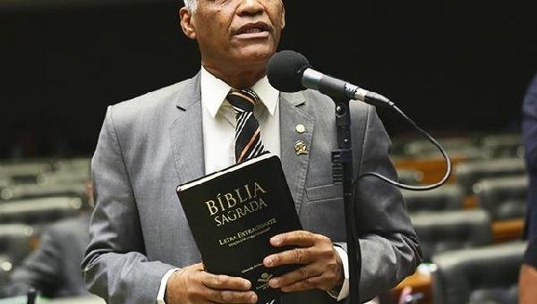 ISIDÓRIO DIZ QUE QUER CONVERSAR COM O PRESIDENTE: “PARA CONVERSAR COM DOIDO, SÓ OUTRO DOIDO”