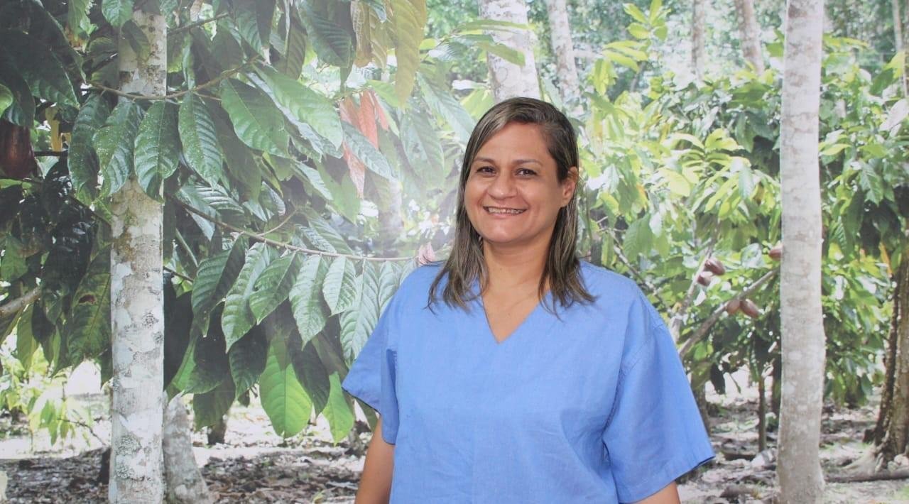 ENFERMEIRA DO HOSPITAL REGIONAL COSTA DO CACAU PASSA POR CIRURGIA ORTOPÉDICA E AGRADECE A ASSISTÊNCIA DOS COLEGAS DE EQUIPE ENFERMEIRA DO HOSPITAL REGIONAL COSTA DO CACAU PASSA POR CIRURGIA ORTOPÉDICA E AGRADECE A ASSISTÊNCIA DOS COLEGAS DE EQUIPE