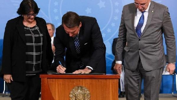 DÉCIMO TERCEIRO DO BOLSA FAMÍLIA SERÁ PAGO EM DEZEMBRO
