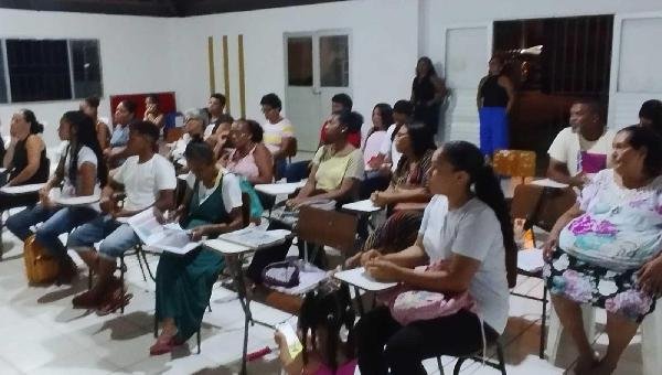 PREFEITURA DE ILHÉUS ABRE NOVA TURMA DA EJA NO RESIDENCIAL SOL E MAR