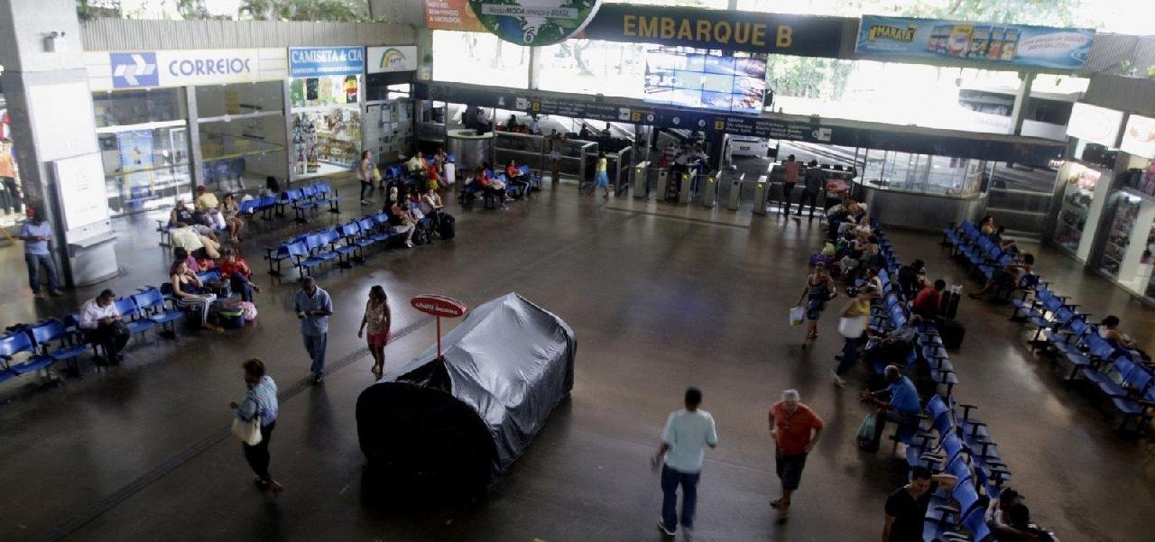 MAIS 10 CIDADES BAIANAS ADOTAM SUSPENSÃO DE TRANSPORTE INTERMUNICIPAL A PARTIR DESTA SEXTA MAIS 10 CIDADES BAIANAS ADOTAM SUSPENSÃO DE TRANSPORTE INTERMUNICIPAL A PARTIR DESTA SEXTA