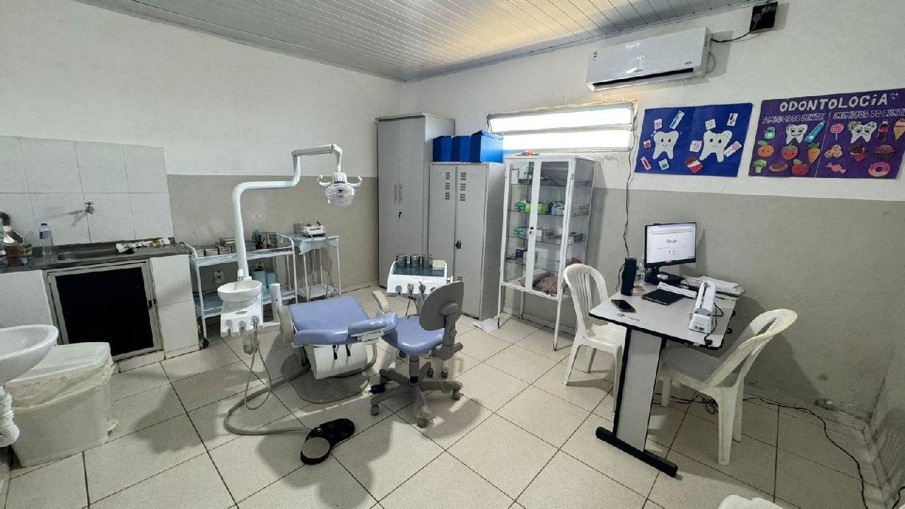 USF BASÍLIO VOLTA A OFERECER ATENDIMENTO ODONTOLÓGICO REGULAR APÓS QUASE DOIS ANOS DE INTERRUPÇÃO USF BASÍLIO VOLTA A OFERECER ATENDIMENTO ODONTOLÓGICO REGULAR APÓS QUASE DOIS ANOS DE INTERRUPÇÃO