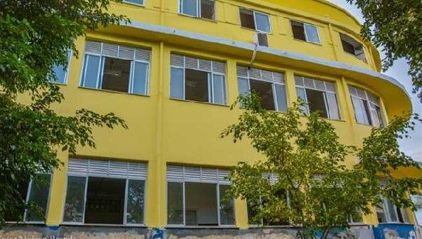 PREFEITO DE ILHÉUS VISTORIA REFORMA DO IME E DA ESCOLA HEITOR DIAS
