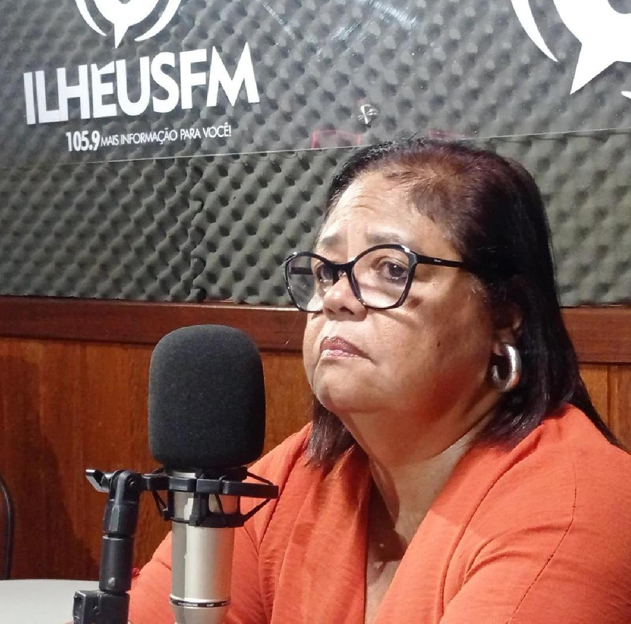 "PEGUEI A SECRETARIA COM UMA DÍVIDA DE QUASE 18 MILHÕES DE REAIS" DECLAROU SONILDA MELLO