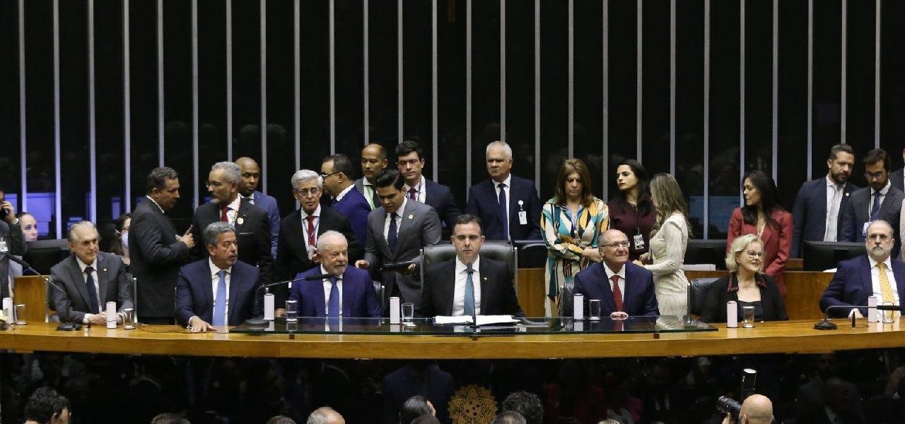 LUIZ INÁCIO LULA DA SILVA E GERALDO ALCKMIN SÃO OFICIALMENTE PRESIDENTE E VICE-PRESIDENTE DO BRASIL LUIZ INÁCIO LULA DA SILVA E GERALDO ALCKMIN SÃO OFICIALMENTE PRESIDENTE E VICE-PRESIDENTE DO BRASIL