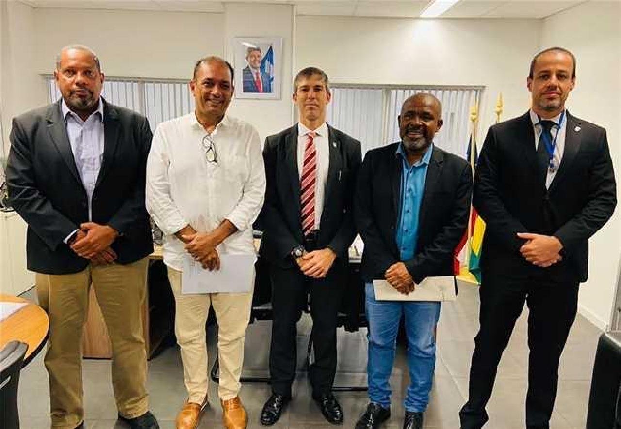 EM REUNIÃO NA SSP, MÁRIO ALEXANDRE SOLICITA IMPLANTAÇÃO DA RONDA MARIA DA PENHA EM ILHÉUS EM REUNIÃO NA SSP, MÁRIO ALEXANDRE SOLICITA IMPLANTAÇÃO DA RONDA MARIA DA PENHA EM ILHÉUS
