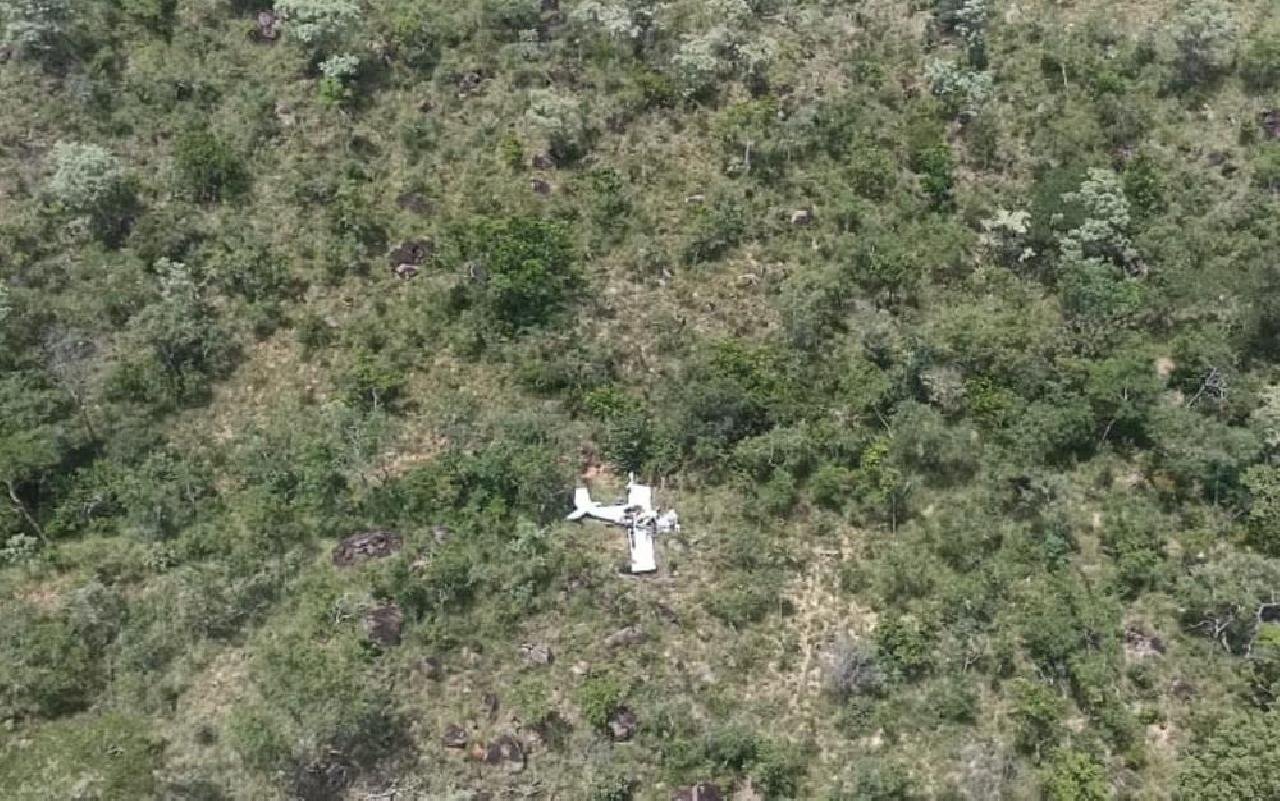 AVIÃO DE PEQUENO PORTE CAI EM BARREIRAS! EXISTE A SUSPEITA DE QUE AS VÍTIMAS SEJAM DE ILHÉUS