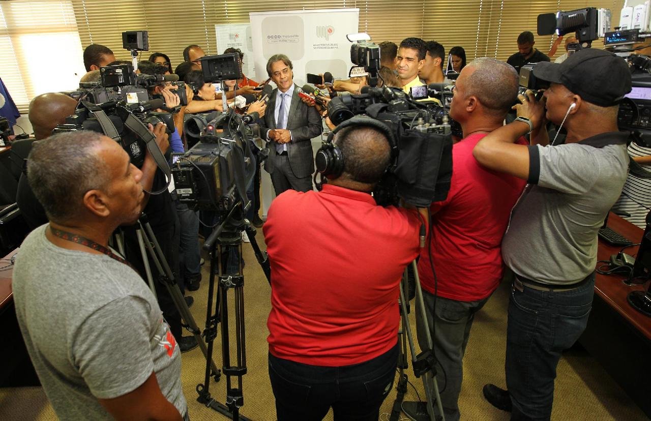 INVESTIGAÇÃO CONFIRMA PARTICIPAÇÃO DE PESSOAS LIGADAS À ASPRA EM ATOS DE VANDALISMO INVESTIGAÇÃO CONFIRMA PARTICIPAÇÃO DE PESSOAS LIGADAS À ASPRA EM ATOS DE VANDALISMO