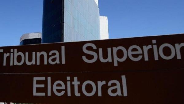 TSE ORIENTA ELEITOR QUE CONTRAIR COVID-19,A PARTIR DESTA SEMANA,  A NÃO IR VOTAR