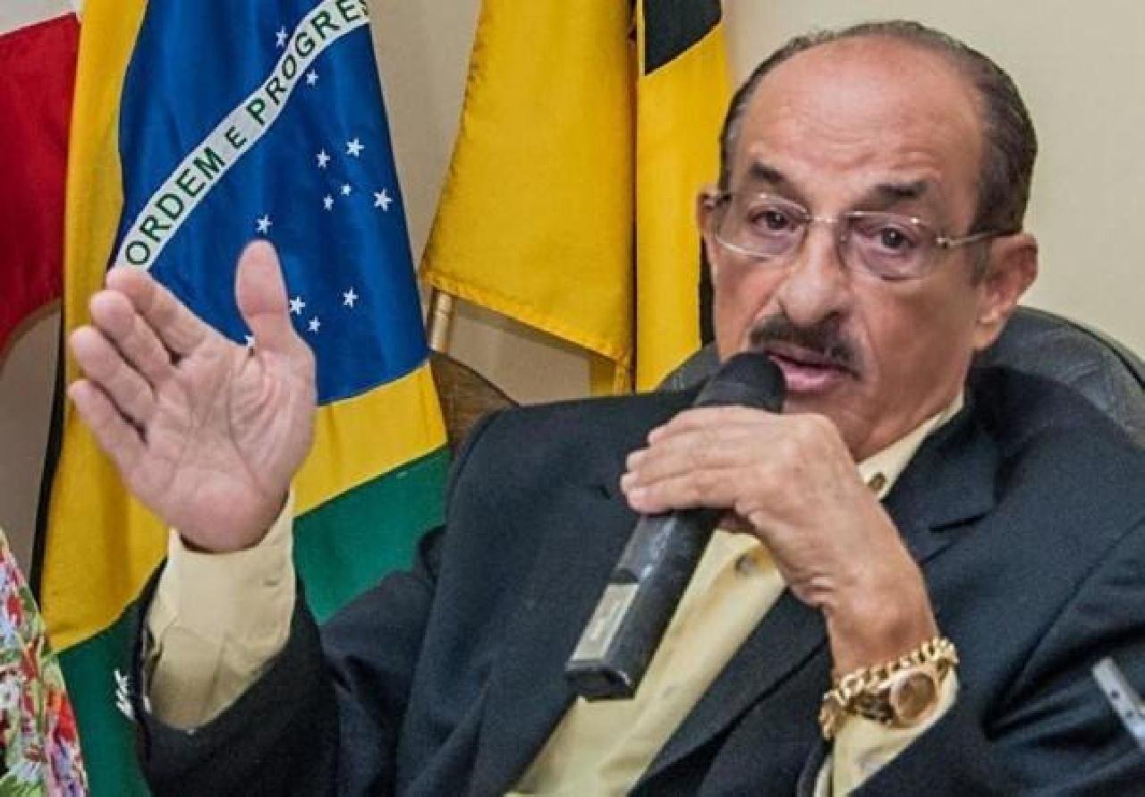 FERNANDO GOMES DIZ QUE VAI RECORRER SOBRE A SUSPENSÃO DAS FEIRAS DE ITABUNA FERNANDO GOMES DIZ QUE VAI RECORRER SOBRE A SUSPENSÃO DAS FEIRAS DE ITABUNA