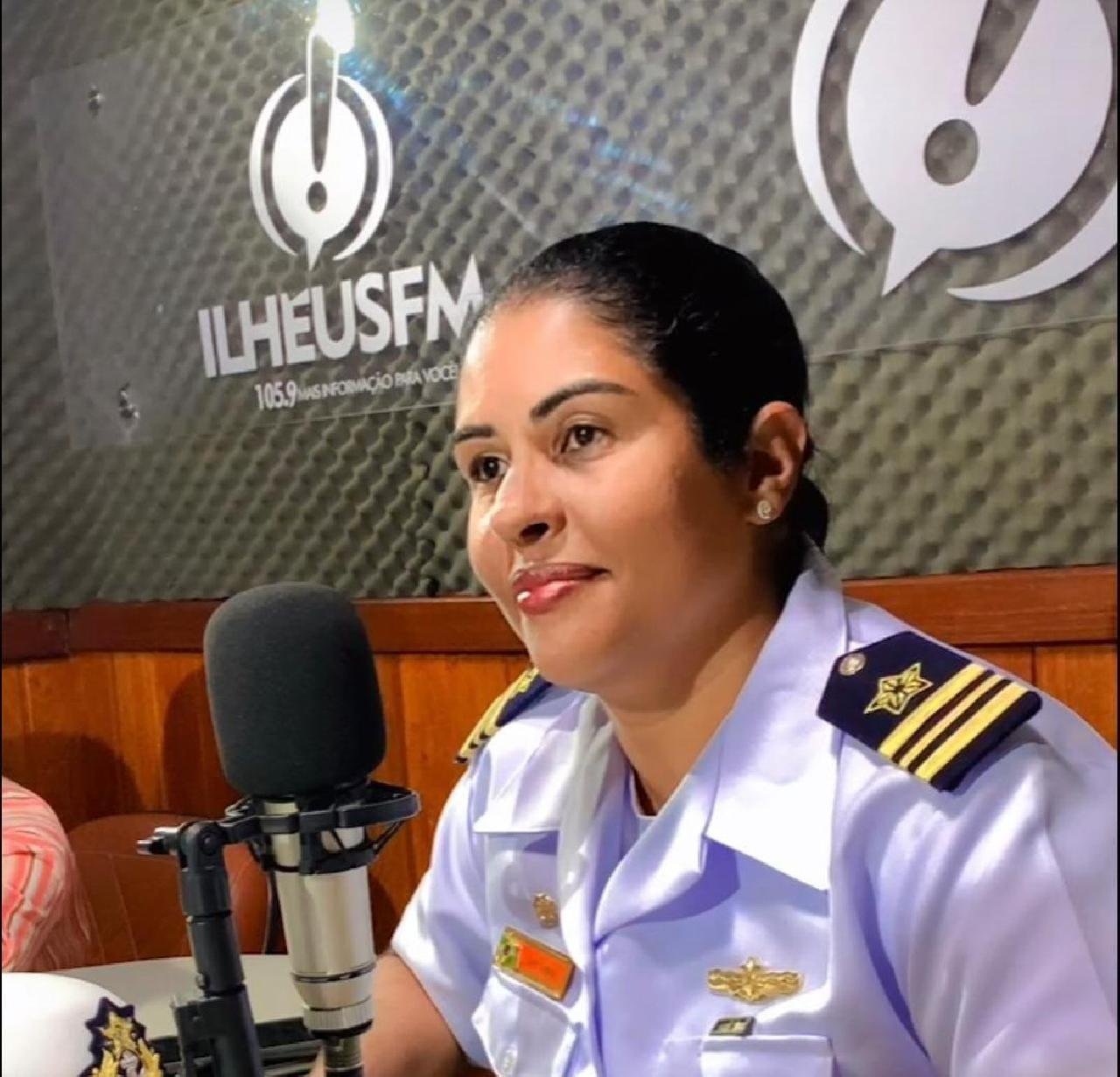 “A CAMPANHA LEGAL NO MAR É A MARINHA INDO JUNTO À POPULAÇÃO PARA ORIENTAR E SALVAR VIDAS”, DIZ DELEGADA NASCIARA NASCIMENTO SOBRE AÇÃO EDUCATIVA