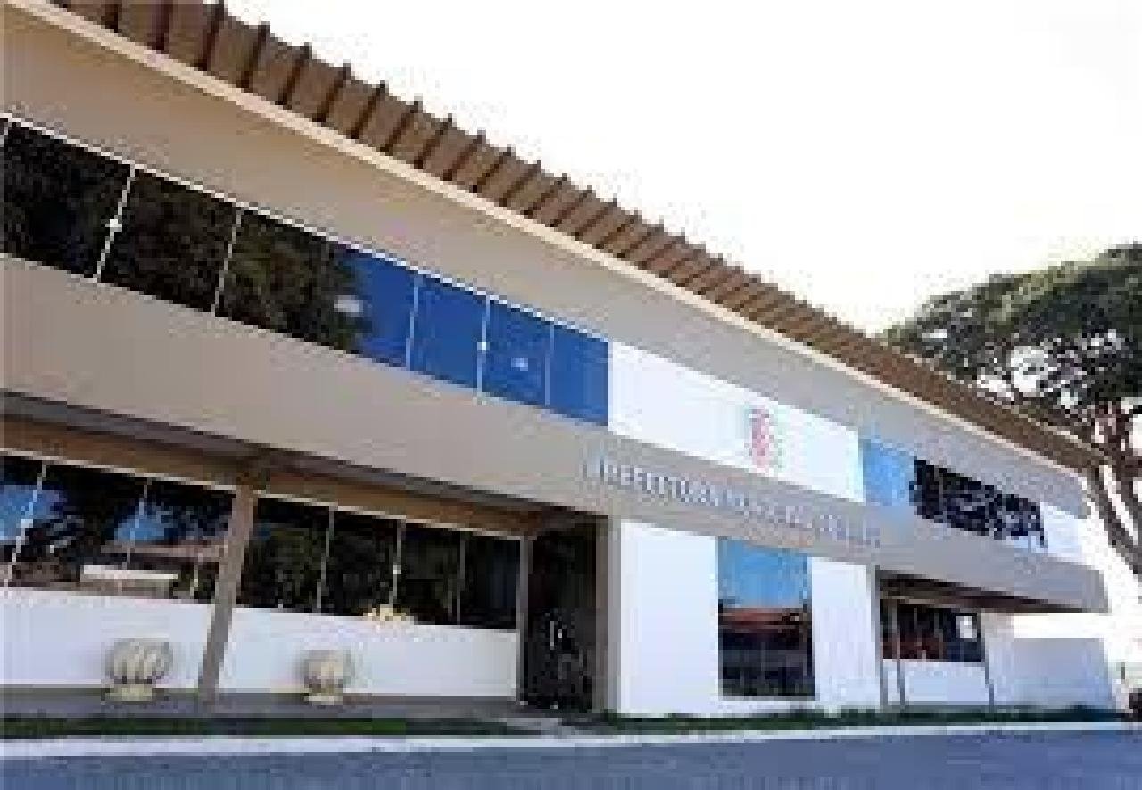 PREFEITURA DE ILHÉUS DIZ ESTAR NA FASE FINAL DE ESTUDOS PARA POSSÍVEL REAJUSTE DE PROFESSORES