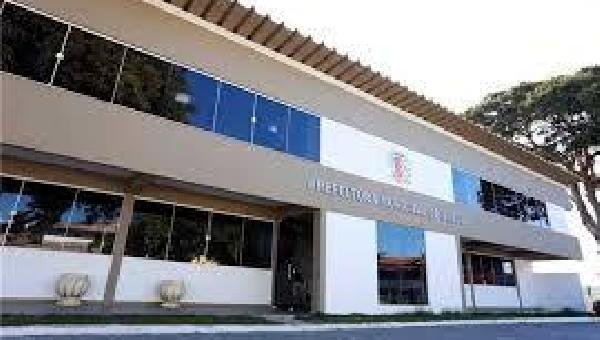 PREFEITURA DE ILHÉUS DIZ ESTAR NA FASE FINAL DE ESTUDOS PARA POSSÍVEL REAJUSTE DE PROFESSORES