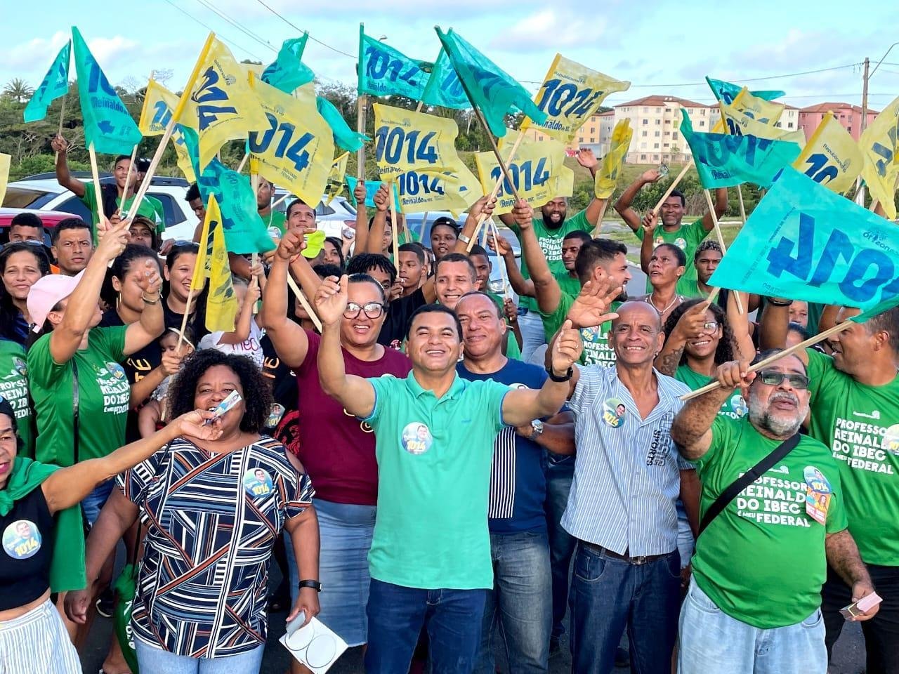 ELEIÇÕES: ONDA VERDE DO PROFESSOR REINALDO DO IBEC TOMA CONTA NO NSA. SRA. DA VITÓRIA E ILHÉUS II ELEIÇÕES: ONDA VERDE DO PROFESSOR REINALDO DO IBEC TOMA CONTA NO NSA. SRA. DA VITÓRIA E ILHÉUS II