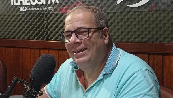 “50% DAS VAGAS ESTÃO DESTINADAS A PESSOAS CADASTRADAS NO CADÚNICO, COM RENDA FAMILIAR DE ATÉ MEIO SALÁRIO MÍNIMO”, EXPLICOU JOAQUIM COSTA LINO SOBRE O FIES SOCIAL