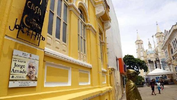 ILHÉUS DIVULGA EDITAL DA PNAB COM R$ 420 MIL PARA PONTOS DE CULTURA