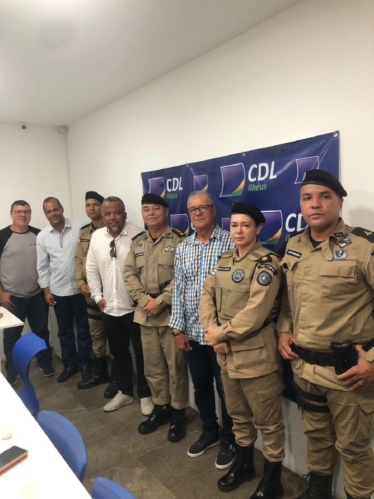 REFORÇO DA SEGURANÇA NO COMÉRCIO DE ILHÉUS PARA O FIM DE ANO NA PAUTA DE REUNIÃO ENTRE CDL E 68° CIPM REFORÇO DA SEGURANÇA NO COMÉRCIO DE ILHÉUS PARA O FIM DE ANO NA PAUTA DE REUNIÃO ENTRE CDL E 68° CIPM