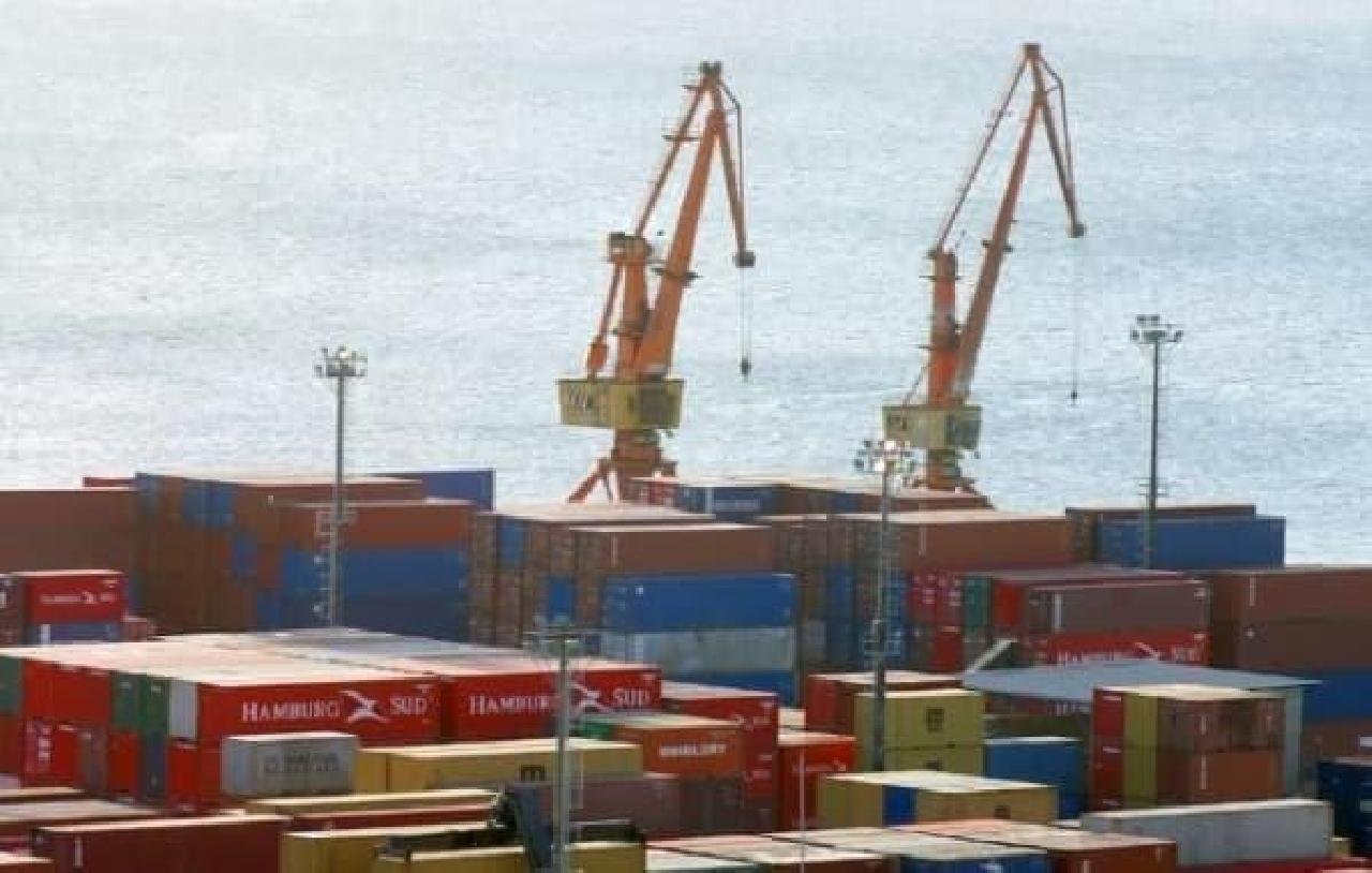 SECRETARIA APONTA ALTA DE 22,5% DE EXPORTAÇÕES BAIANAS EM FEVEREIRO SECRETARIA APONTA ALTA DE 22,5% DE EXPORTAÇÕES BAIANAS EM FEVEREIRO
