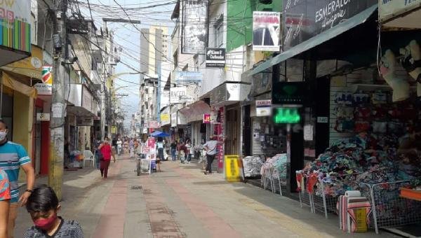 COMÉRCIO DE ITABUNA REABRE; ÔNIBUS SEGUEM SEM CIRCULAR NA CIDADE