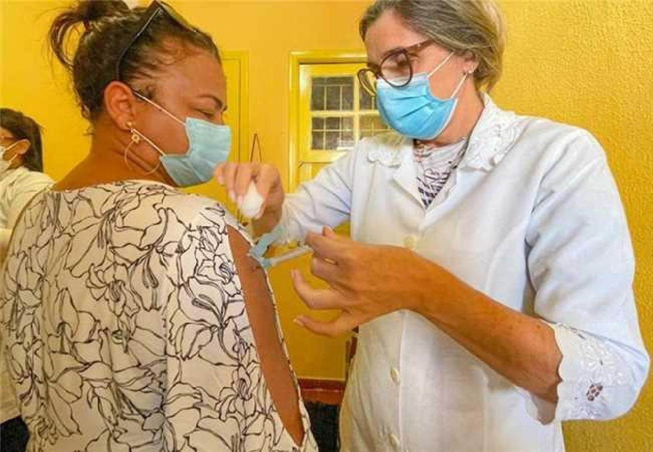 ILHÉUS DIVULGA SALAS DE VACINAÇÃO PARA PÚBLICO 37 + A PARTIR DESTA QUINTA FEIRA ILHÉUS DIVULGA SALAS DE VACINAÇÃO PARA PÚBLICO 37 + A PARTIR DESTA QUINTA FEIRA