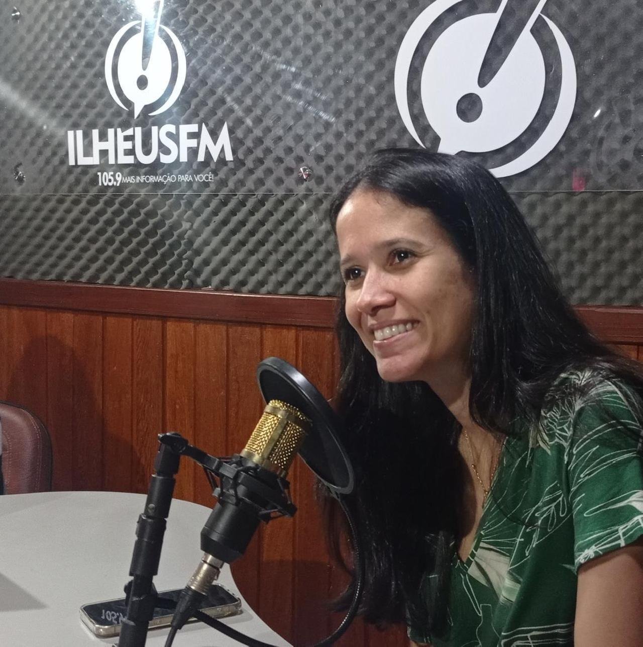 OFTALMOLOGISTA DRA. LUCIANA LAVIGNE ALERTA PARA OS RISCOS DA RETNOPLASTIA DIABÉTICA OFTALMOLOGISTA DRA. LUCIANA LAVIGNE ALERTA PARA OS RISCOS DA RETNOPLASTIA DIABÉTICA