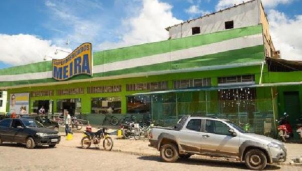  SUPERMERCADOS ABREM NO FERIADO DE 1° DE MAIO MAS FECHAM NA SEGUNDA-FEIRA