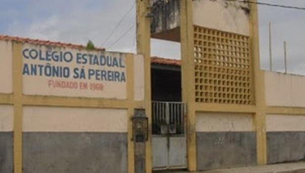 ESCOLAS SÁ PEREIRA E HORIZONTINA CONCEIÇÃO PASSARÃO A SER DO MUNICÍPIO 