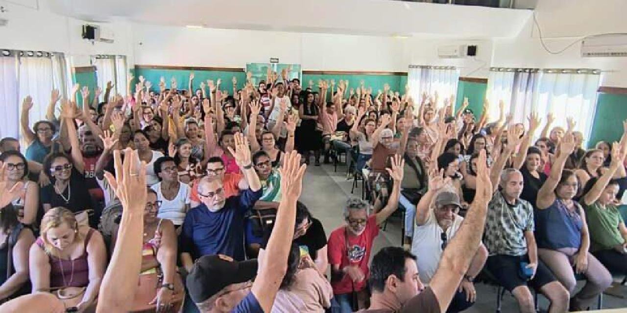 PROFESSORES DE ILHÉUS FARÃO PARALISAÇÃO NA SEXTA-FEIRA, DIA 31