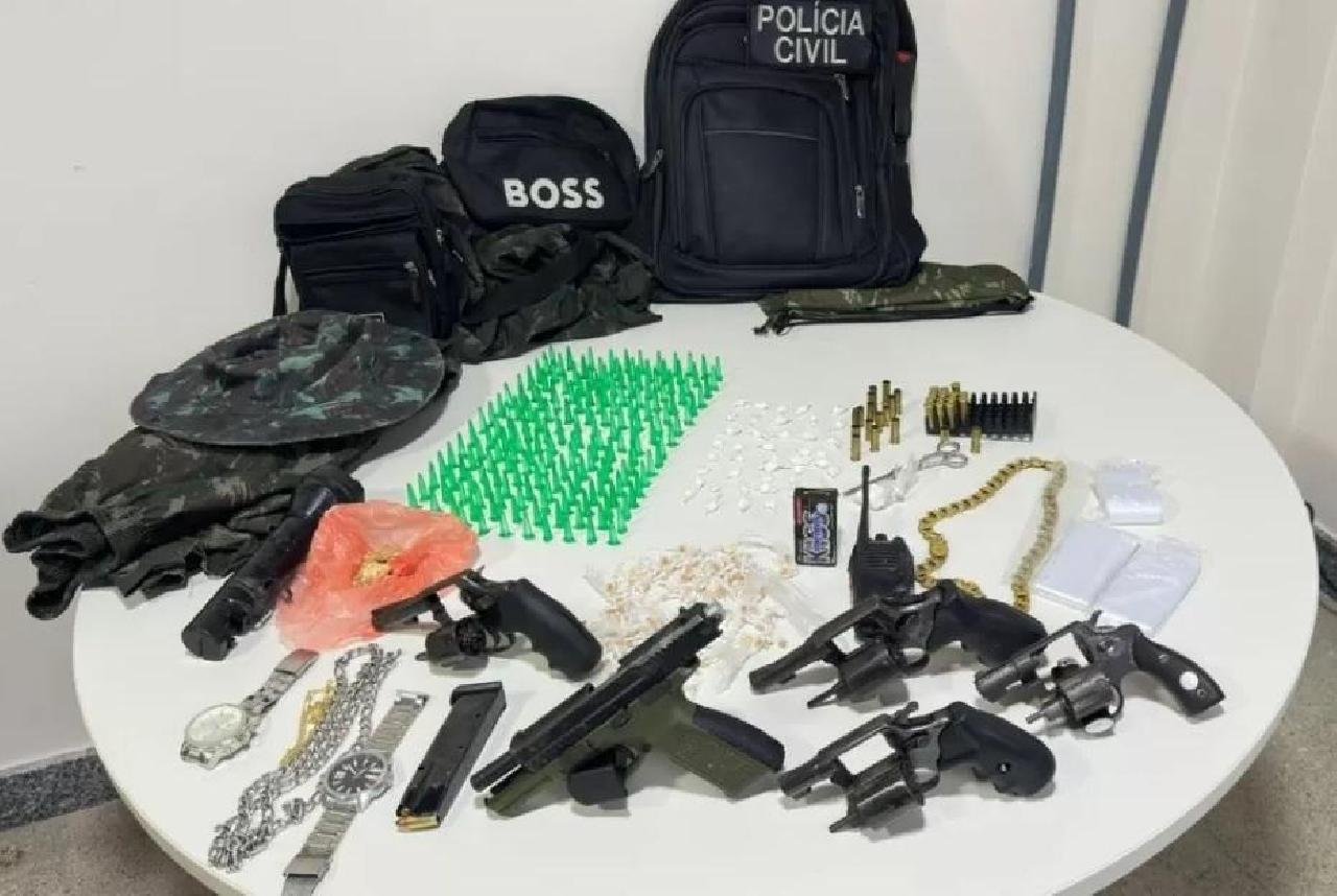 CINCO SUSPEITOS MORREM EM CONFRONTO COM A POLÍCIA EM IBIRAPITANGA CINCO SUSPEITOS MORREM EM CONFRONTO COM A POLÍCIA EM IBIRAPITANGA