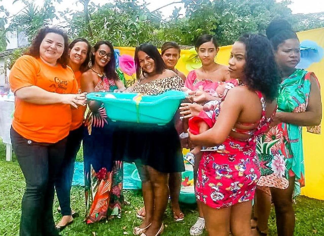 GESTANTES DA ZONA OESTE DE ILHÉUS SÃO CONTEMPLADAS COM KITS GESTAÇÃO GESTANTES DA ZONA OESTE DE ILHÉUS SÃO CONTEMPLADAS COM KITS GESTAÇÃO