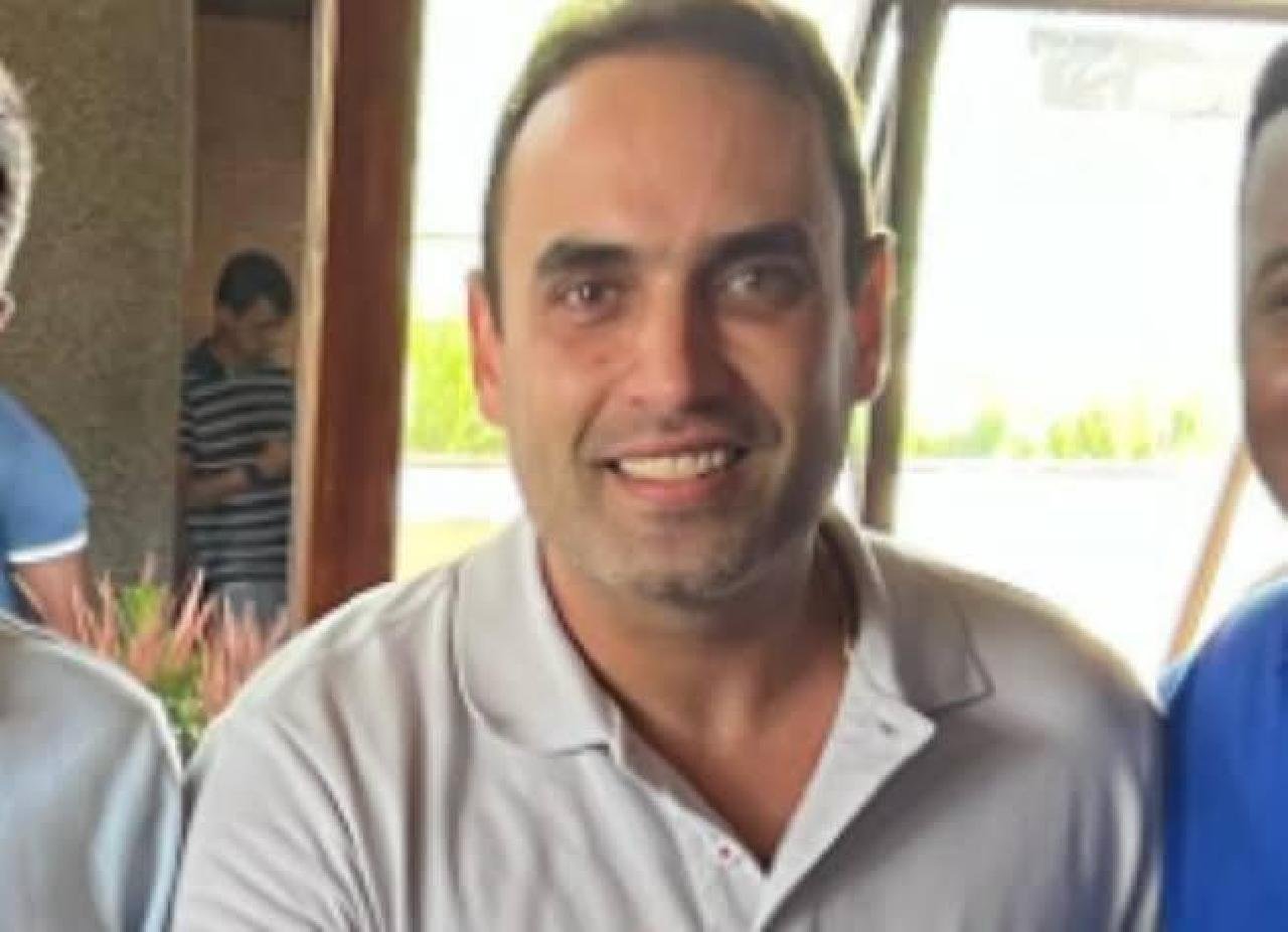 JUSTIÇA MANDA SOLTAR VICE-PREFEITO PRESO COM ARMAS, DROGAS E DINAMITES JUSTIÇA MANDA SOLTAR VICE-PREFEITO PRESO COM ARMAS, DROGAS E DINAMITES