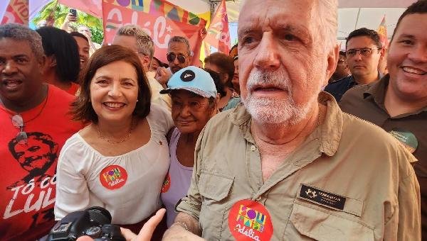 ADÉLIA PINHEIRO LANÇA PRÉ-CANDIDATURA EM ILHÉUS COM A PRESENÇA DE JAQUES WAGNER