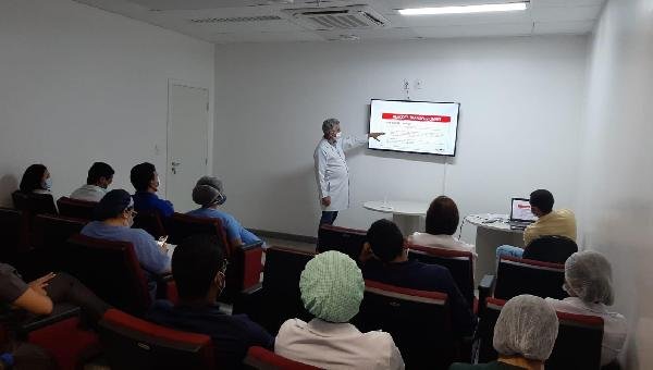 AGÊNCIA TRANSFUSIONAL DO HOSPITAL REGIONAL COSTA DO CACAU LANÇA MANUAL DE HEMOVIGILÂNCIA 