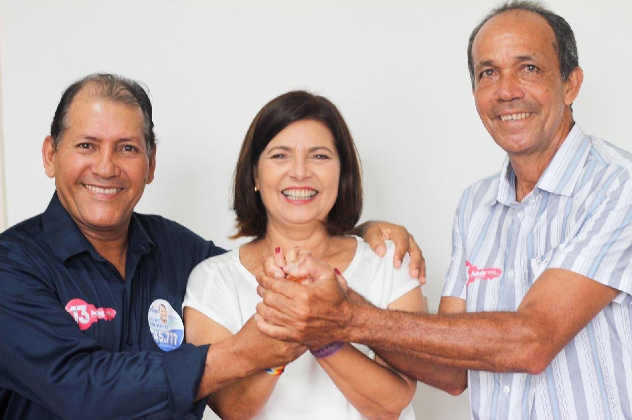 ELEIÇÕES: DINHO GÁS E ZILDO PACHECO (PSDB) DECLARAM APOIO À ADÉLIA PINHEIRO ELEIÇÕES: DINHO GÁS E ZILDO PACHECO (PSDB) DECLARAM APOIO À ADÉLIA PINHEIRO