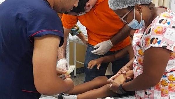 DEZESSETE CRIANÇAS FORAM ATACADAS POR ABELHAS EM COLÉGIO DE ILHÉUS