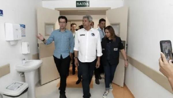 GOVERNADOR VISITA HOSPITAL GERAL DE SANTO ANTÔNIO DE JESUS, REFERÊNCIA NOS CUIDADOS A QUEIMADURAS 