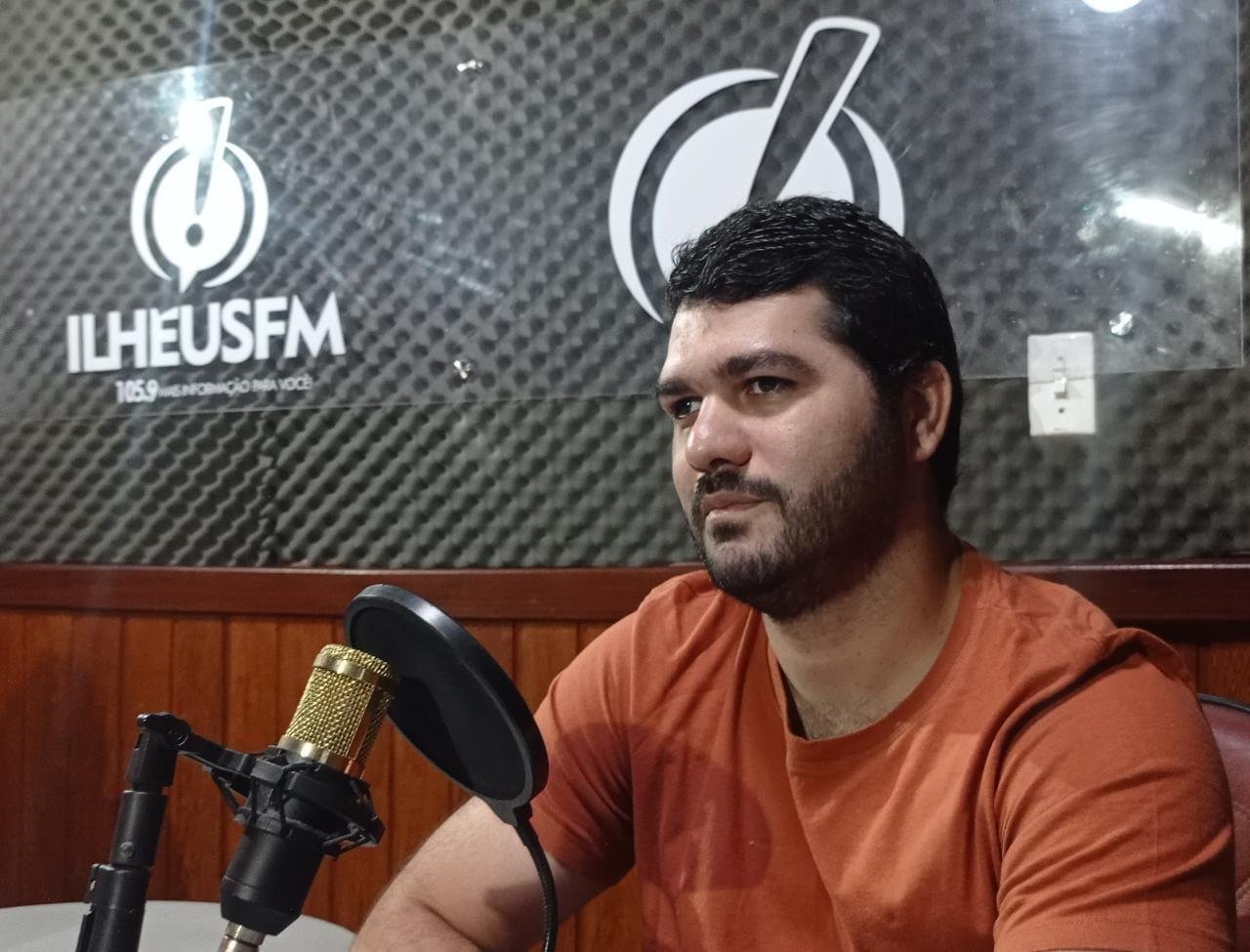 ARQUITETO DA PREFEITURA FALA SOBRE PROJETO DE REQUALIFICAÇÃO DA ZONA NORTE DE ILHÉUS ARQUITETO DA PREFEITURA FALA SOBRE PROJETO DE REQUALIFICAÇÃO DA ZONA NORTE DE ILHÉUS