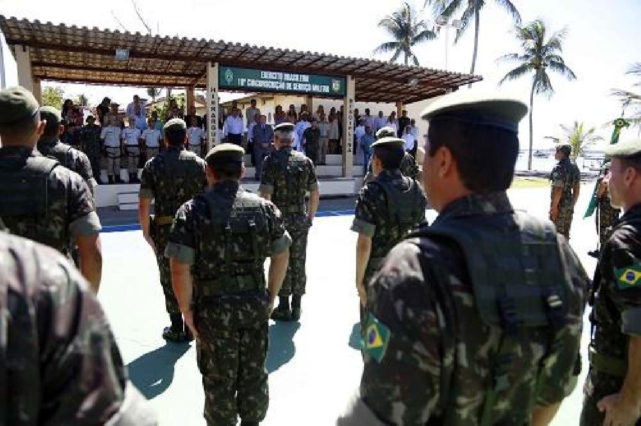 EXÉRCITO ABRE VAGAS PARA ILHÉUS; SALÁRIO CHEGA A R$ 8.321,67 EXÉRCITO ABRE VAGAS PARA ILHÉUS; SALÁRIO CHEGA A R$ 8.321,67