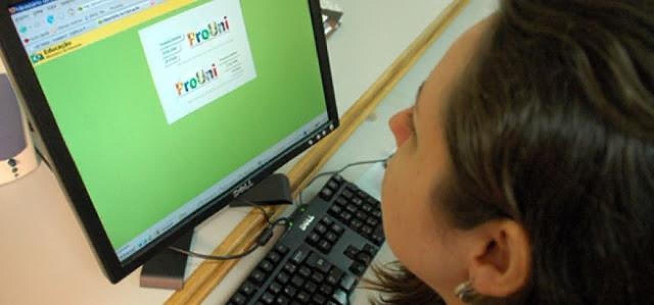 INSCRIÇÕES PARA O PROUNI COMEÇAM NESTA TERÇA-FEIRA (14) INSCRIÇÕES PARA O PROUNI COMEÇAM NESTA TERÇA-FEIRA (14)