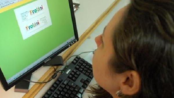 INSCRIÇÕES PARA O PROUNI COMEÇAM NESTA TERÇA-FEIRA (14)