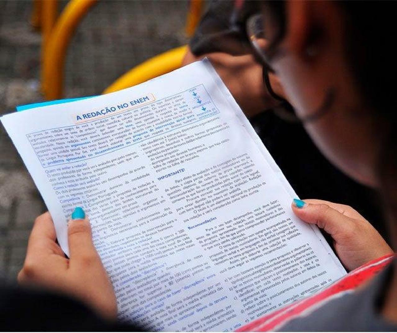 ENEM ESTÁ PRONTO E DEVERÁ SER IMPRESSO ATÉ O DIA 17