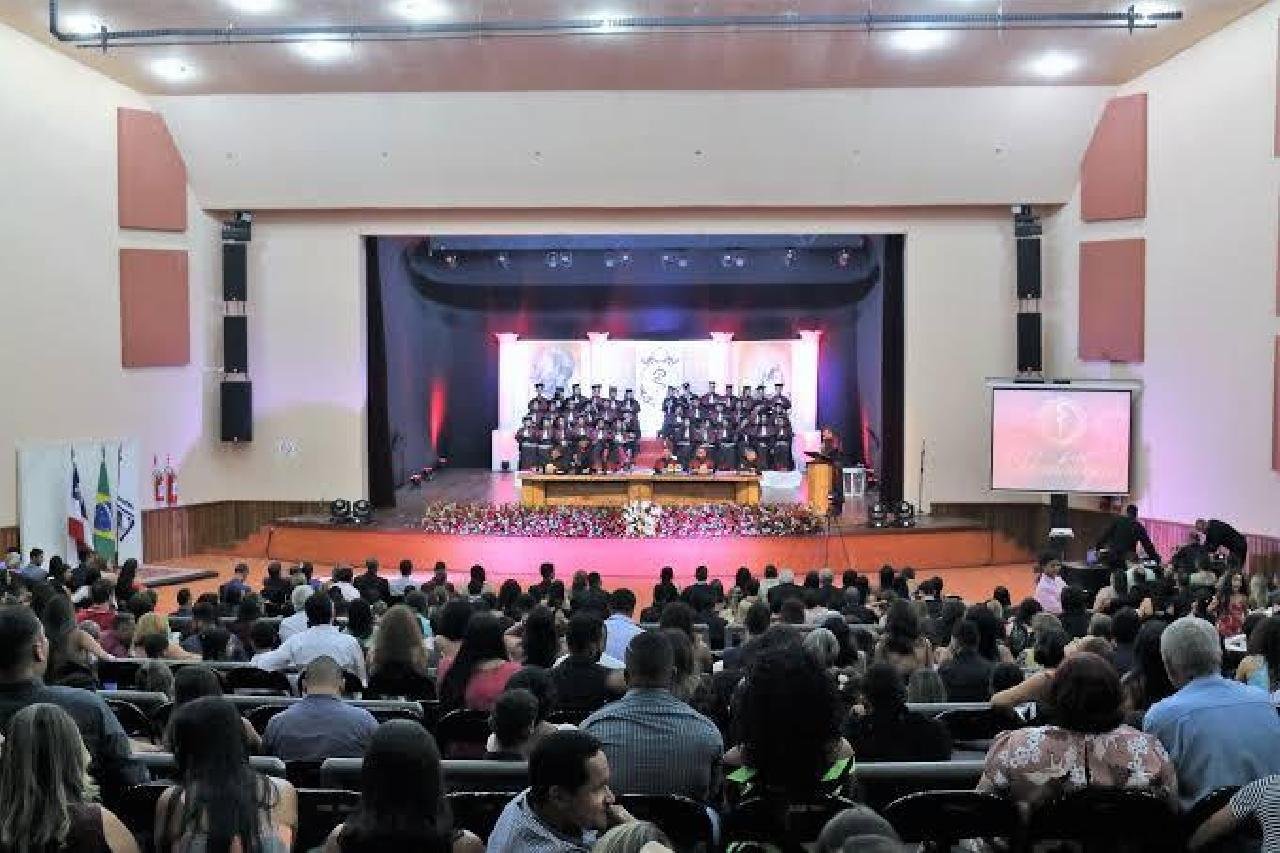 ILHÉUS: PREFEITO VAI LIBERAR EVENTOS PARA ATÉ 300 PESSOAS ILHÉUS: PREFEITO VAI LIBERAR EVENTOS PARA ATÉ 300 PESSOAS