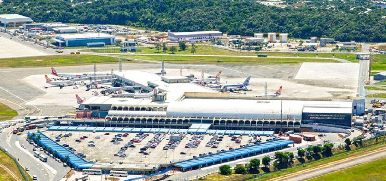 SECRETÁRIA DA SAÚDE AFIRMA QUE PORTOS E AEROPORTOS BAIANOS TERÃO PONTOS DE VACINAÇÃO SECRETÁRIA DA SAÚDE AFIRMA QUE PORTOS E AEROPORTOS BAIANOS TERÃO PONTOS DE VACINAÇÃO