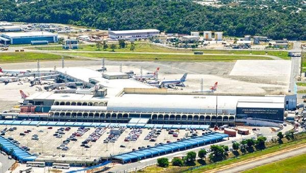 SECRETÁRIA DA SAÚDE AFIRMA QUE PORTOS E AEROPORTOS BAIANOS TERÃO PONTOS DE VACINAÇÃO 