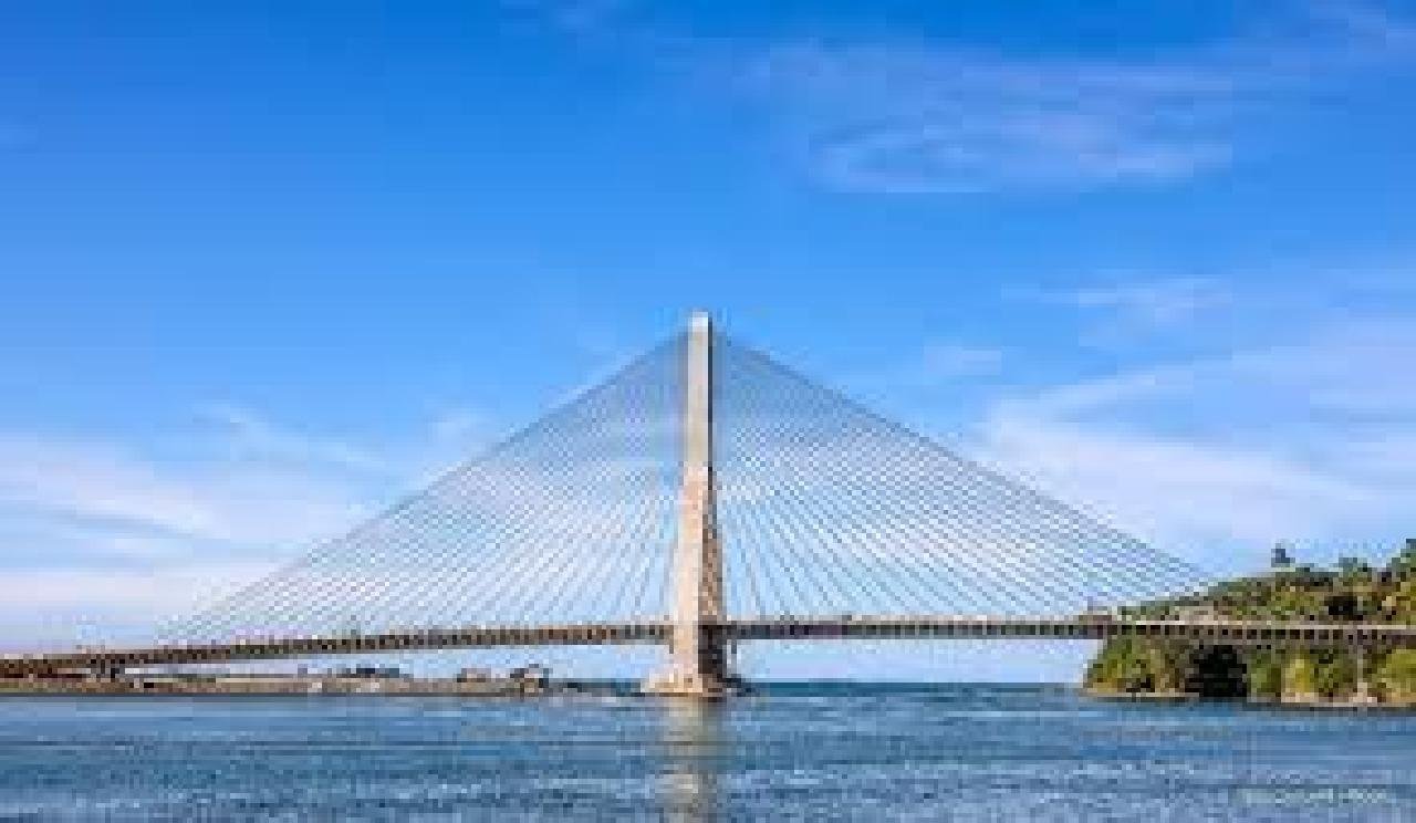 PEDESTRES RECLAMAM DE CICLISTAS EM ÁREA INDEVIDA DA PONTE JORGE AMADO, EM ILHÉUS PEDESTRES RECLAMAM DE CICLISTAS EM ÁREA INDEVIDA DA PONTE JORGE AMADO, EM ILHÉUS